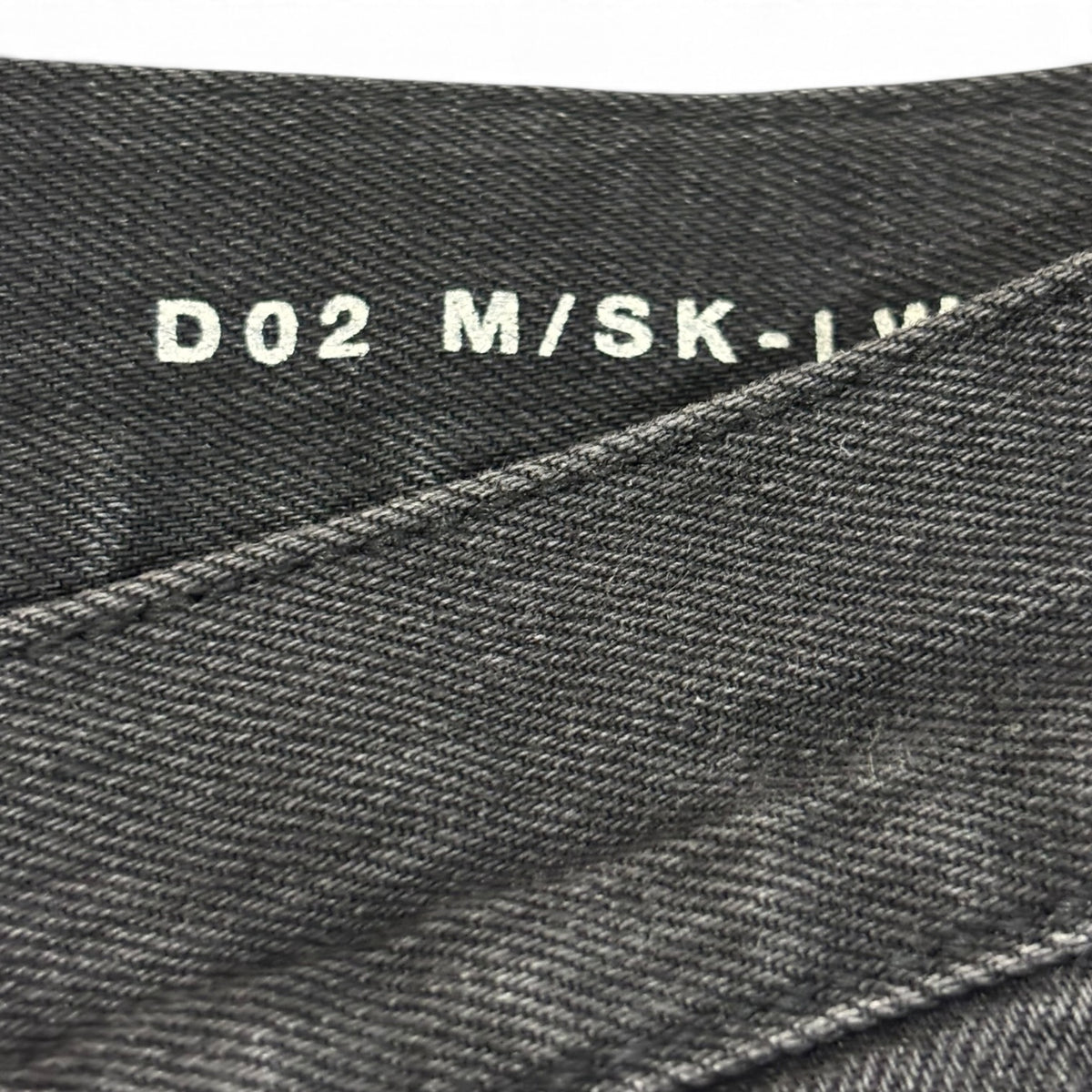 Saint Laurent D02 Knee Slit Denim Jeans