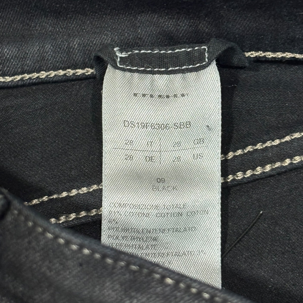 Rick Owens DRKSHDW FW19 Black Wax Tyrone Cut
